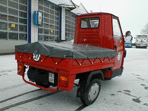 Rückansicht Piaggio Ape